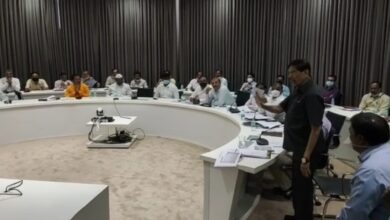 कालवा समितीच्या बैठकीतून खासदार गिरीश बापट यांचा संतापून सभात्याग…..