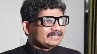 पुण्यात सदावर्ते यांच्याविरोधात मराठा क्रांती मोर्चा आक्रमक; कार्यकर्त्यांची घोषणाबाजी