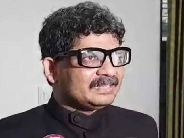 पुणे पोलीस गुणरत्न सदावर्ते यांना अटक करण्याची शक्यता