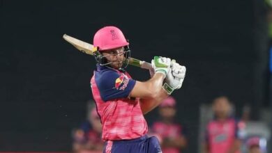 Ipl 2022 : जोस बटलरने पडिक्कलसोबत 13 वर्ष जुना विक्रम मोडला