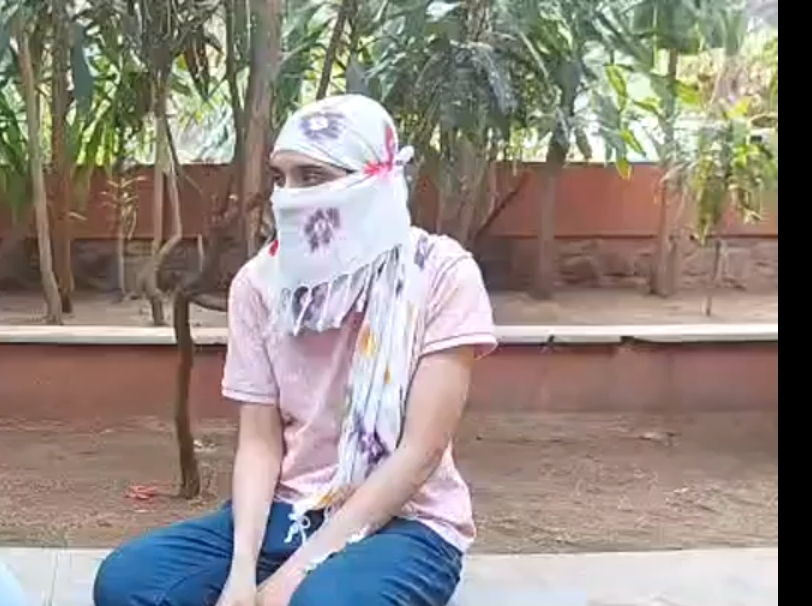 शरीरसंबंधाचे व्हिडीओ व्हायरल करण्याची रघुनाथ कुचिकांची धमकी; पीडित तरुणीचा आरोप