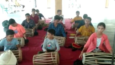 श्री सद्गुरु संस्कार निवासी शिबीरात वारकरी पाऊले व खेळात मुले झाली दंग..