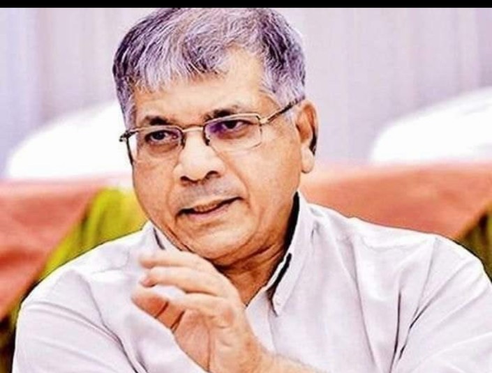 वंचित’ची थेट राज्य निवडणूक आयोगाला नोटिस, निवडणुका घेण्यास टाळाटाळ केल्याचा आरोप