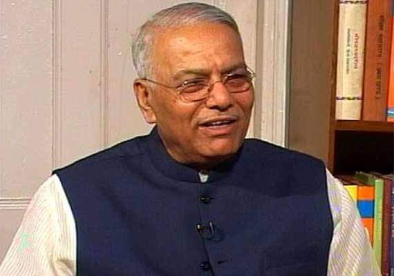 माजी अर्थमंत्री यशवंत सिन्हा राष्ट्रपती पदाचे विरोधी पक्षांच्या वतीने उमेदवार