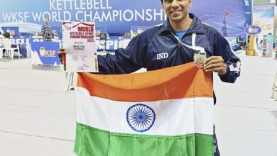 कोथरूडमधील पराग म्हेत्रे याला पोर्तुगालमध्ये झालेल्या केटलबेल स्पर्धेत रौप्य पदक