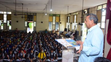 दहावीच्या अभ्यासासोबत मानसिक, शारिरीक दृष्ट्या सक्षमतेचे गणित जमले पाहिजे. – डॉ. अ. ल. देशमुख