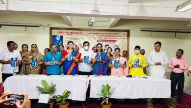 सातत्याने अवमान तरी एकनाथ शिंदे गप्प ; स्वाभिमान गहाण टाकलाय काय : सुप्रिया सुळे यांची टीका