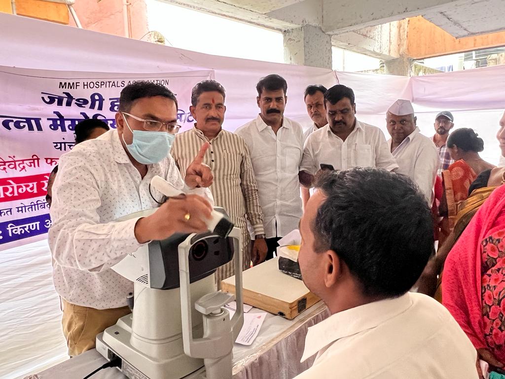 वारजेत आरोग्य शिबीरात ७५० नागरिकांची तपासणी ; देवेंद्र फडणवीस यांच्या वाढदिवसानिमित्त आयोजन..