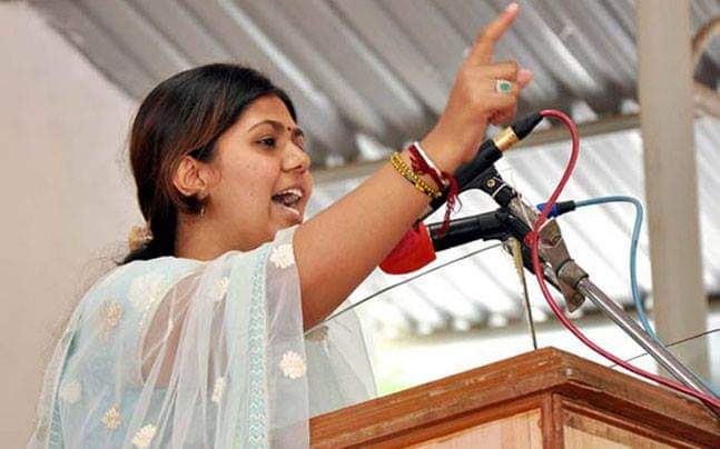 “…तर मोदीही मला संपवू शकत नाही”; पंकजा मुंडेंचे वक्तव्य