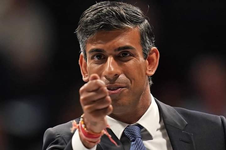 भारतीय वंशाचे ऋषी सुनक ब्रिटनचे नवे पंतप्रधान