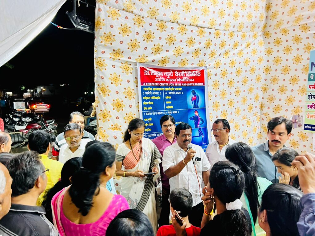 वारजेत महिलांनी बनवलेल्या गृहउपयोगी वस्तूंचे भव्य प्रदर्शन व विक्री महोत्सवाला उत्स्फूर्त प्रतिसाद Img 20221018 wa0326