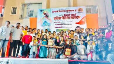 कर्वेनगरमध्ये आयोजित करण्यात आलेल्या किल्ले स्पर्धेत “श्रीराम वानर सेना” यांना प्रथम क्रमांक