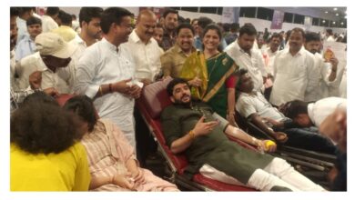 हजारोच्या संख्येने रक्तदाते एकवटले आणि रक्तदान महासंकल्प दिवस सिद्धीस गेला. मुरलीधर मोहोळ यांच्या वाढदिवसानिमित्त रक्तदानाचा महायज्ञ..