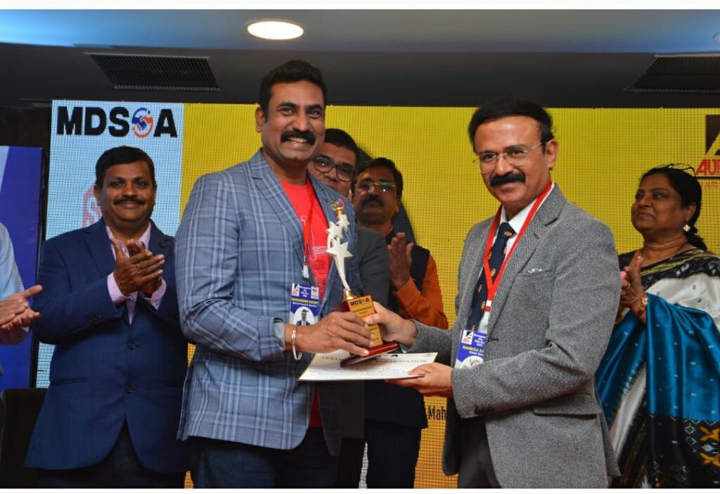 पुण्यात राष्ट्रीय रस्ता सुरक्षा परिषद संपन्न ; रस्ता सुरक्षा संदर्भात चर्चा Img 20221226 wa01163327073871185808867