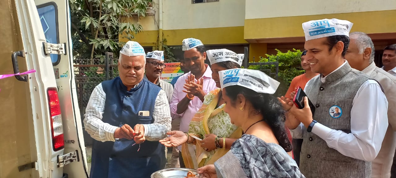 बावधनमध्ये आपच्या अ‍ॅक्युप्रेशर शिबिराची सांगता तर नेत्र तपासणी शिबिराचे उद्घाटन