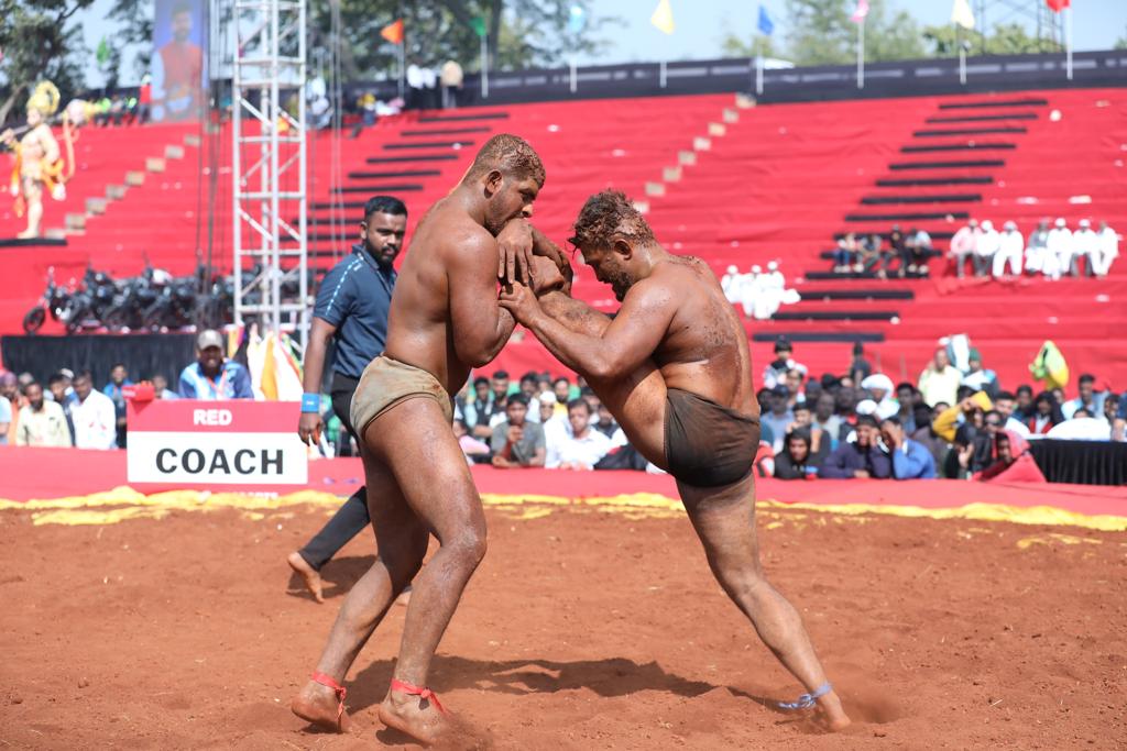 महाराष्ट्र केसरी स्पर्धा : प्रतीक जगताप व मुन्तजिर सरनौबत यांच्या ८६ किलोच्या विजेतेपदासाठी लढत