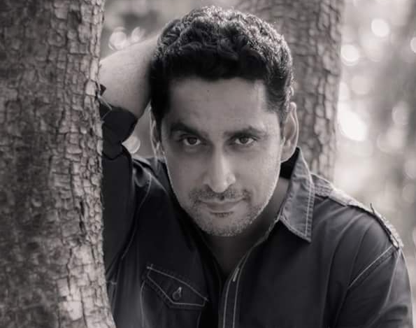 प्रतिगामी विचारसरणीच्या भूमिका साकारणार नाही : चिन्मय मांडलेकर