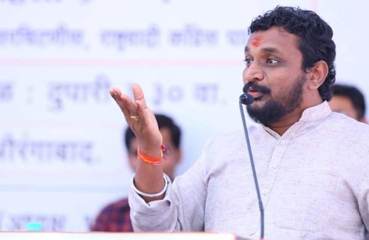 गूगलवर मंगळसूत्र चोर सर्च करा, काय दिसतं? अमोल मिटकरींनी उडवली भाजप नेत्याची खिल्ली