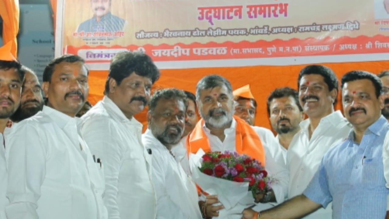 कोथरूड मध्ये शिवसेनेच्या (उध्दव बाळासाहेब ठाकरे) शाखा उद्घाटनाचा धडाका सुरूच…