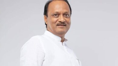 अजित पवार राष्ट्रवादीच्या सात आमदारांसह नॉट रिचेबल?