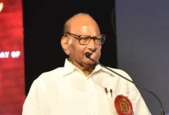 भाकरी फिरवण्याची वेळ आली आहे, विलंब करुन चालणार नाही : शरद पवार भाकरी फिरवण्याची वेळ आली आहे, विलंब करुन चालणार नाही : शरद पवार