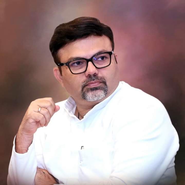 काँग्रेस नेते आशिष देशमुख यांची पक्षातून हकालपट्टी