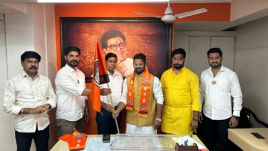 पुण्यात मनसे मध्ये इंनकमिंग सुरू; या पदाधिकाऱ्यासह शेकडो कार्यकर्त्यांचा प्रवेश