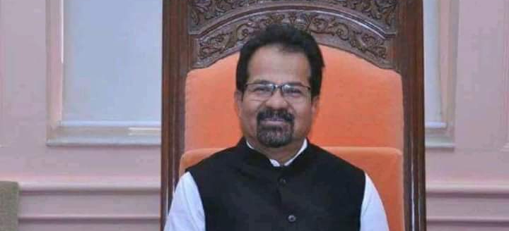 मुंबईचे माजी महापौर विश्वनाथ महाडेश्वर यांचे ह्दयविकाराच्या झटक्याने निधन