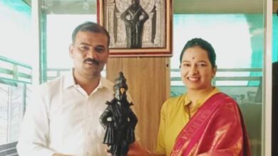 दर्शनाच्या चारित्र्यहननाने व्यथित पत्रकार, किर्तनकाराने उलगडले तिचे विचारविश्व