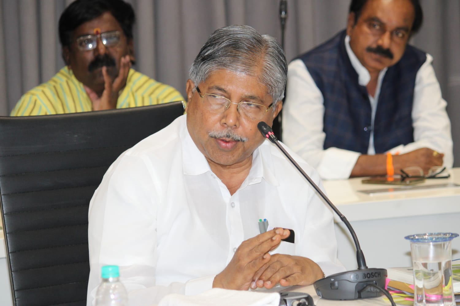 चांदणी चौकात पादचारी पूल उभारण्यात यावा- पालकमंत्री चंद्रकांत पाटील यांची केंद्रीय मंत्री नितीन गडकरी यांच्याकडे विनंती