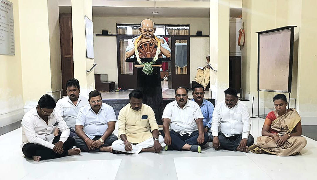 संभाजी भिडेंना अटक करण्याची काँग्रेसच्यावतीने उमेश कंधारे यांची कोथरूड पोलीसांकडे मागणी