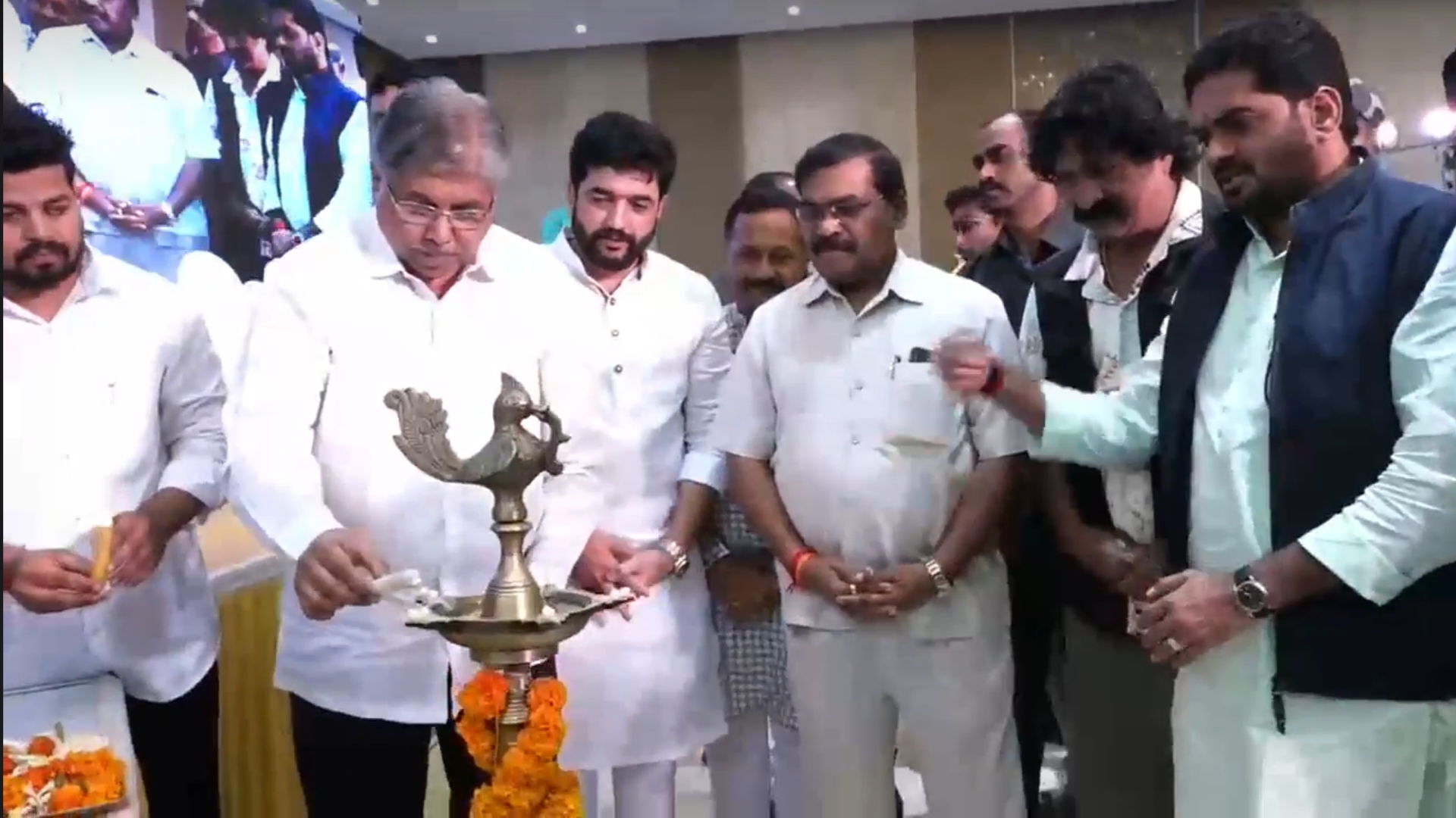 देवेंद्र फडणवीस यांना अपेक्षित असलेले सेवाकार्य मुरलीधर मोहोळ यांनी ‘दिव्यांग सहाय्यता अभियानाच्या’ माध्यमातून केले- चंद्रकांत पाटील