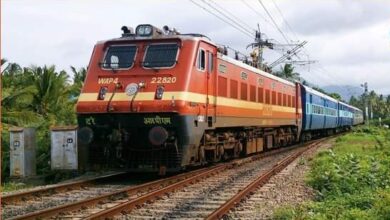 पुणे-मुंबई मार्गावरील काही एक्स्प्रेस, लोकल गाड्या रद्द तर काहींच्या वेळात बदल