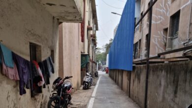 कोथरूड मधील रस्ता मोजणीत  गायब करणाऱ्या कर्मचाऱ्यांच्या पाठीवर वरिष्ठांचा हात? निलंबनाच्या कारवाईच्या मागणीने धरला जोर..