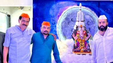 युनिक प्रोस्पेरो सोसायटीत चंद्रयान मोहिमेचा आकर्षक देखावा