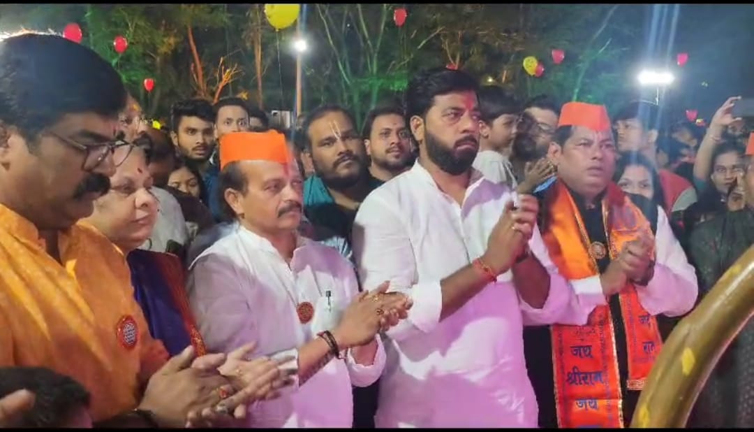 महाराष्ट्र नवनिर्माण विद्यार्थी सेनेच्या वतीने कोथरूडच्यावतीने “शैक्षणिक भ्रष्टाचारा”चा रावण दहन