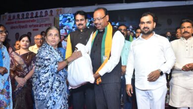 सामाजिक दायित्व पार पाडण्यासाठी  किरण दगडे पाटील कायम तत्पर : चंद्रशेखर बावनकुळे