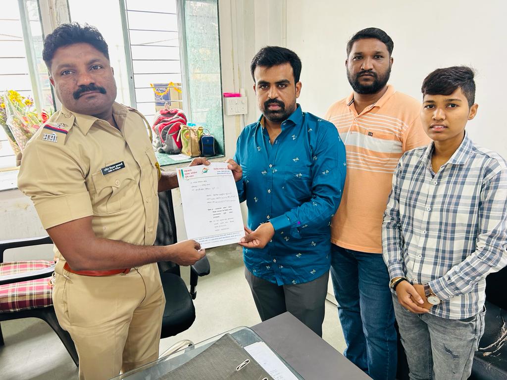 प्रा. नामदेवराव जाधव यांच्या विरुद्ध पोलीसांकडे तक्रार,कोथरूड युवक राष्ट्रवादीच्या वतीने दिले निवेदन