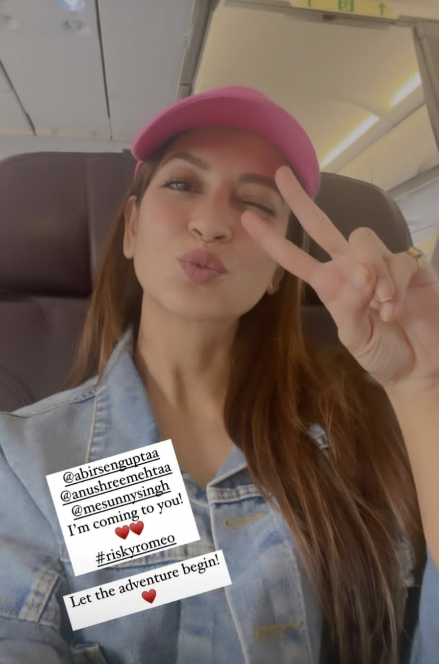 क्रिती खरबंदा “रिस्की रोमियो” शूट करतानाचा उत्साह शेअर करण्यासाठी सोशल मीडियावर