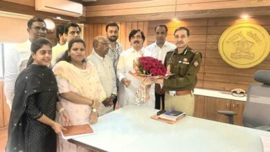 गुन्हेगारीमुक्त पुणे शहरासाठी पोलिसांनी कठोर पावले उचलावीत.  राष्ट्रवादीचे शहराध्यक्ष दीपक मानकर यांच्या नेतृत्वात पदाधिकाऱ्यांनी घेतली पोलीस आयुक्तांची भेट