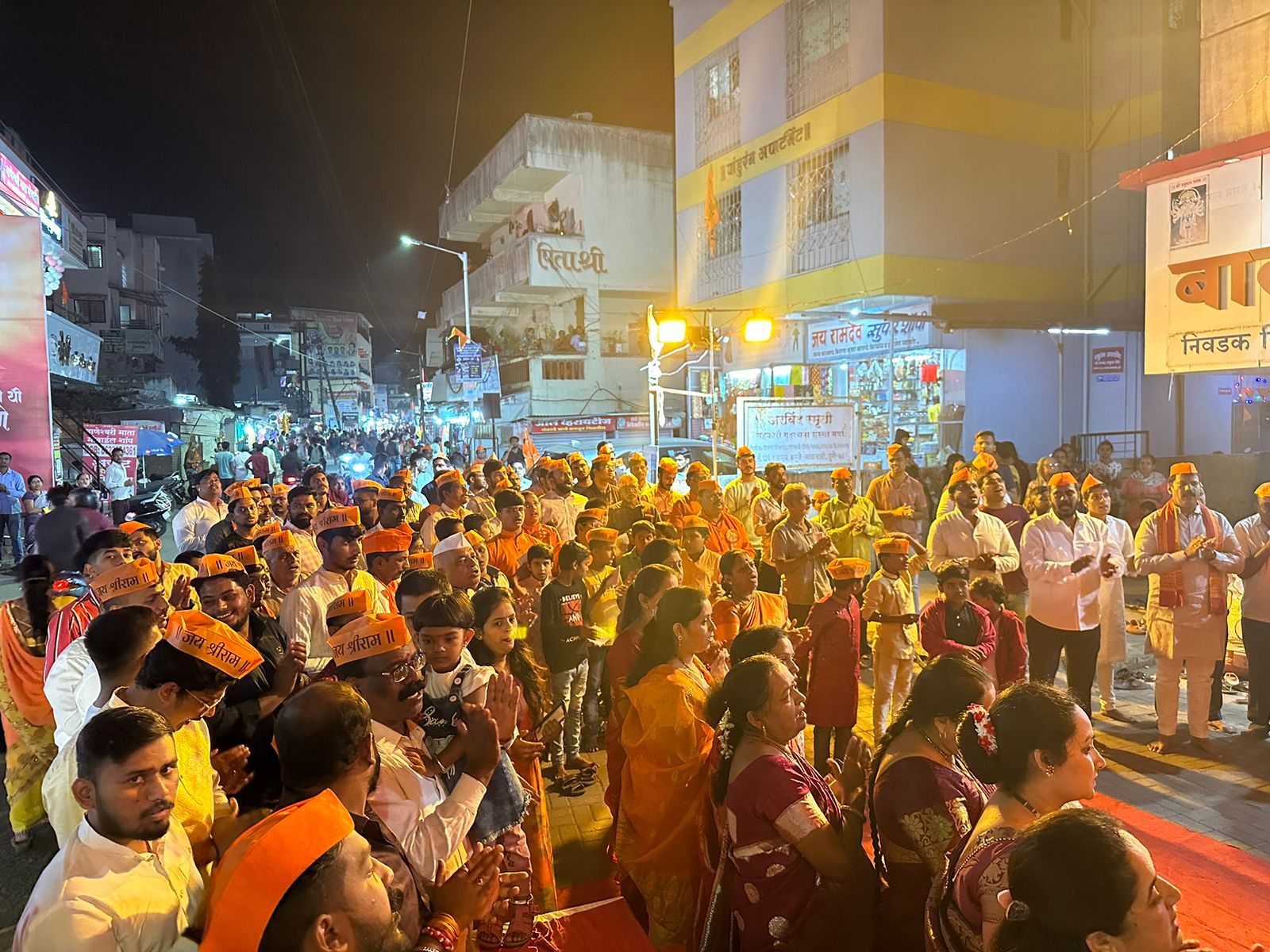 अयोध्येतील राम मंदिर उद्घाटन सोहळ्यानिमित्त वारजे माळवाडीमध्ये धार्मिक विधी व दिपोत्सव..