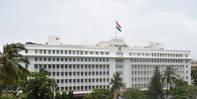 आज झालेल्या मंत्रिमंडळ बैठकीत घेण्यात आलेले महत्वाचे निर्णय आज झालेल्या मंत्रिमंडळ बैठकीत घेण्यात आलेले महत्वाचे निर्णय