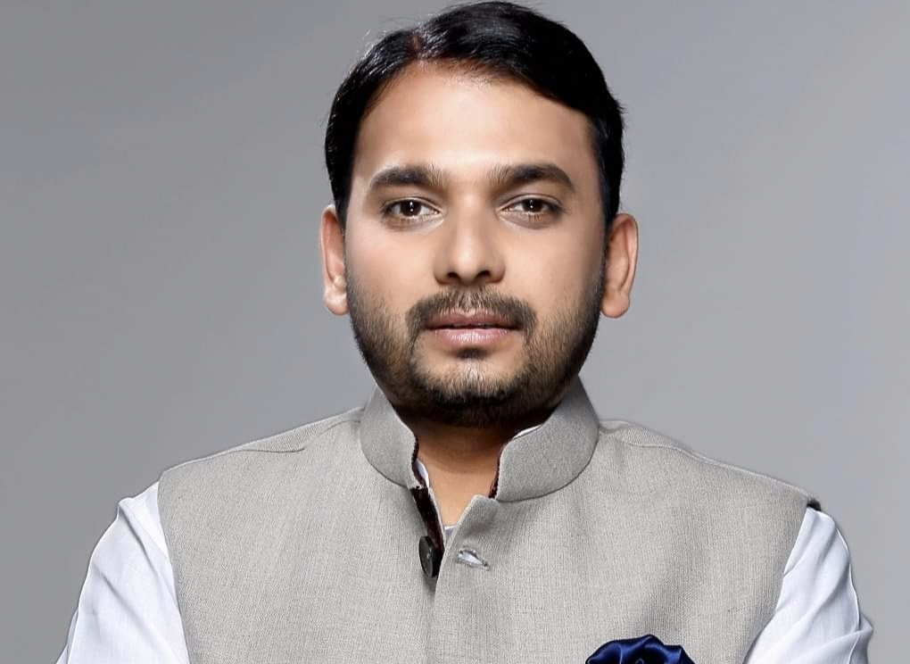 अशोक चव्हाणांनी राजीनामा देताच विश्वजित कदमांच्या राजीनाम्याची चर्चा रंगली! प्रतिक्रिया देत कदम म्हणाले….