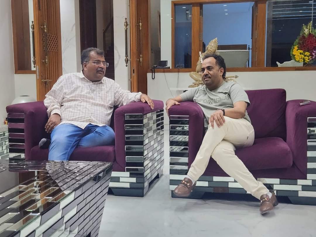 पुणे लोकसभा उमेदवारी वरून संजय काकडेंची उघड नाराजी, मंत्री रविंद्र चव्हाणांची भेट