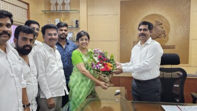 नागरिकांच्या इच्छेविरुद्ध कोथरूड थोरात उद्यान मधील मोनोरेल प्रकल्प होणार नाही :  महापालिका आयुक्त, खासदार वंदना चव्हाण यांच्या नेतृत्वाखाली कोथरूड मधील नागरिकांची आयुक्तांसोबत बैठक