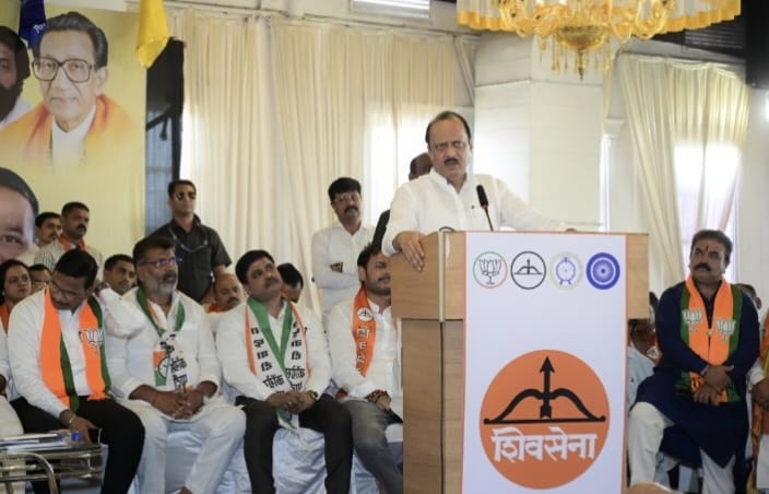 कोणत्याही अफवांवर विश्वास ठेवू नका, मावळात ‘धनुष्यबाण’च चालवा – अजित पवार