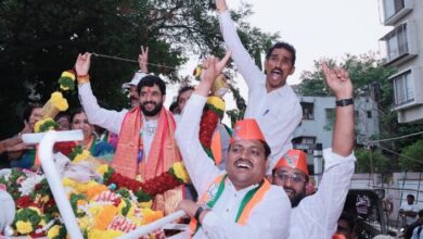 पर्वती विधानसभा मतदारसंघात प्रचार फेरी काढत मुरलीधर मोहोळ यांनी साधला मतदारांशी संवाद..