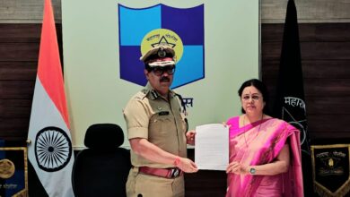 ब्लॅक या पबच्या मालकाचे नाव एफआयआर मधून का वगळले-खासदार मेधा कुलकर्णी