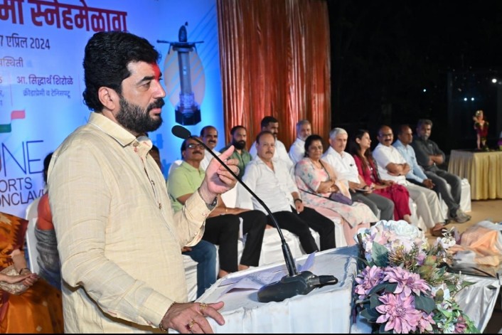 दोन लाख पुणेकरांनी घेतल्या ‘व्होटिंग स्लिप’ मुरलीधर मोहोळ यांच्या प्रभावी यंत्रणेचा नागरिकांना फायदा