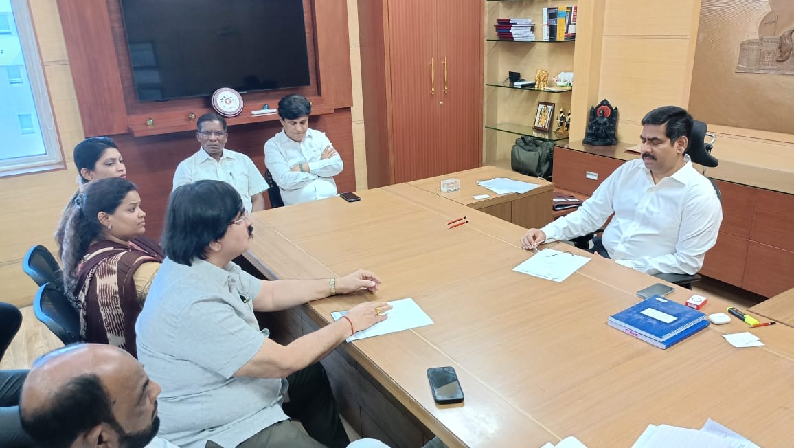 पुणे शहरातील नाल्यांची तातडीने सफाई करून आपत्कालीन व्यवस्था सज्ज ठेवावी – दीपक मानकर